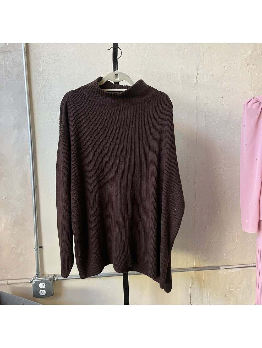 Men’s Brown Sweater (L)